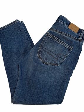 american eagle hi-rise girlfriend jeans